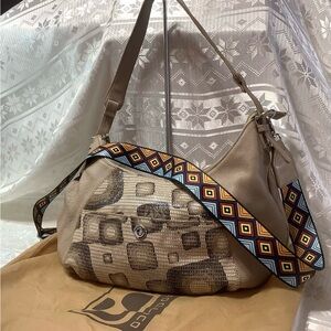 Soprano Handbag Shoulder Strap Crossbody Leather Brown Tan